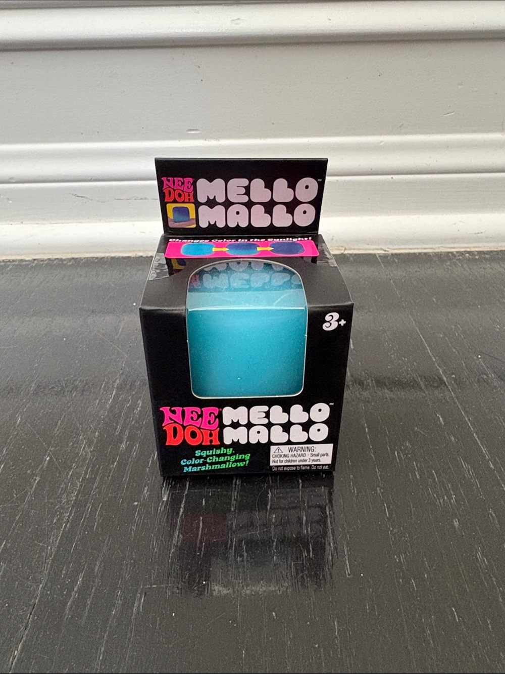 NeeDoh Mello Mallo Color-Changing Fidget Toy - Blue